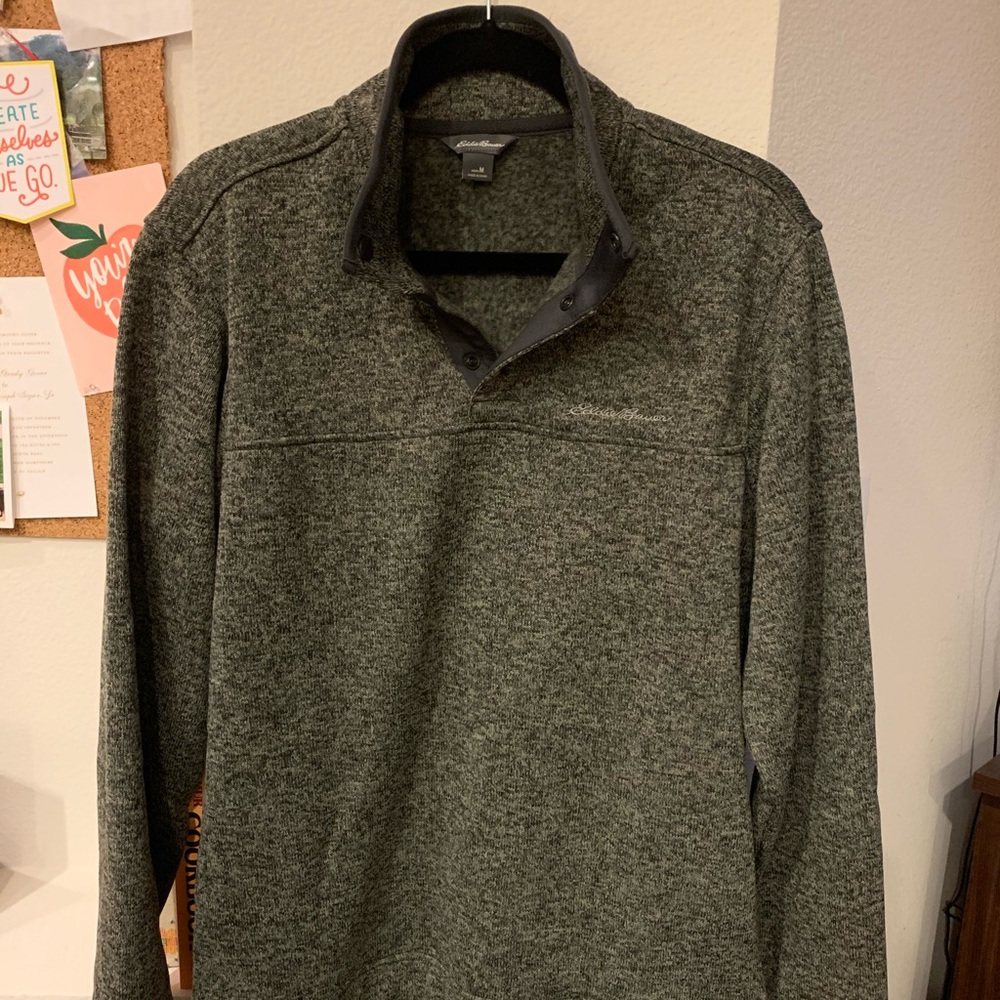 Eddie Bauer Men’s Quarter button